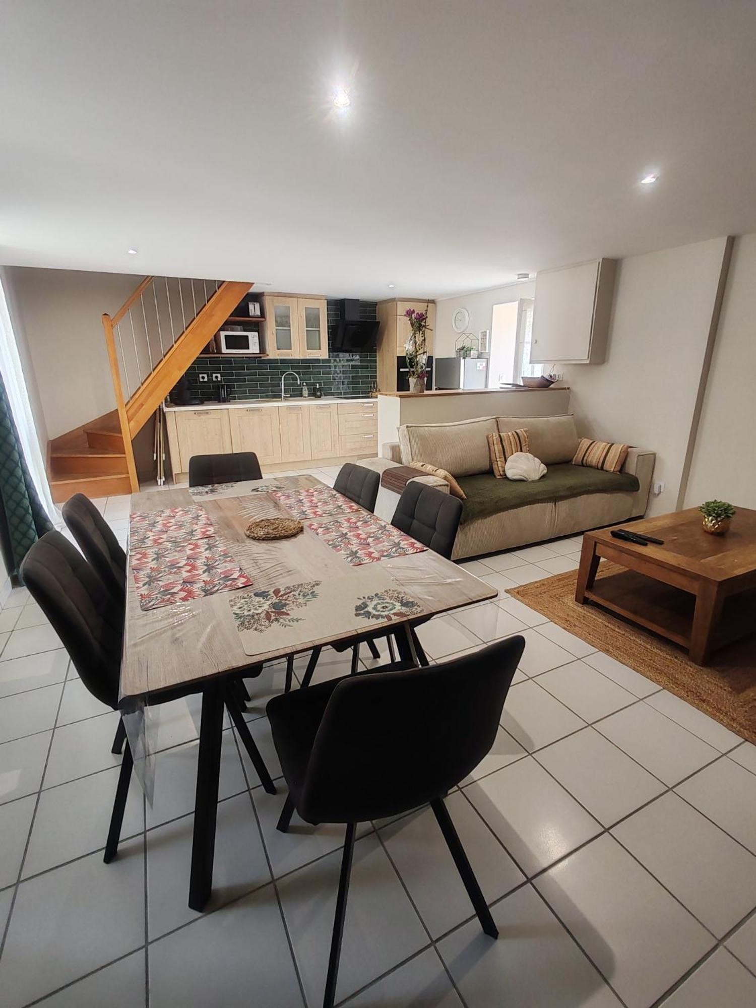 Jolie Maison Au 34 Centre-Ville Angouleme Bagian luar foto