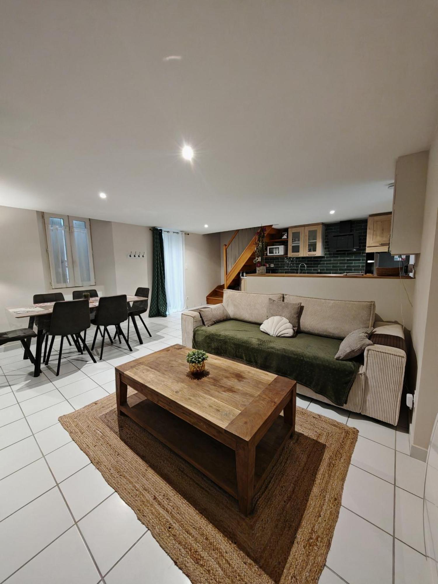Jolie Maison Au 34 Centre-Ville Angouleme Bagian luar foto